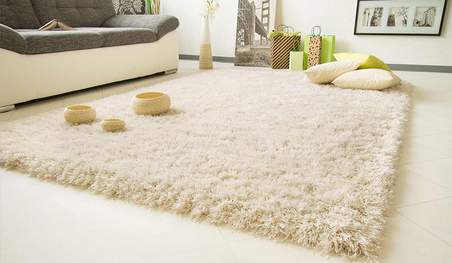 Les fils DTY noirs sont utilisés pour le tissage et le tricot de tissus.