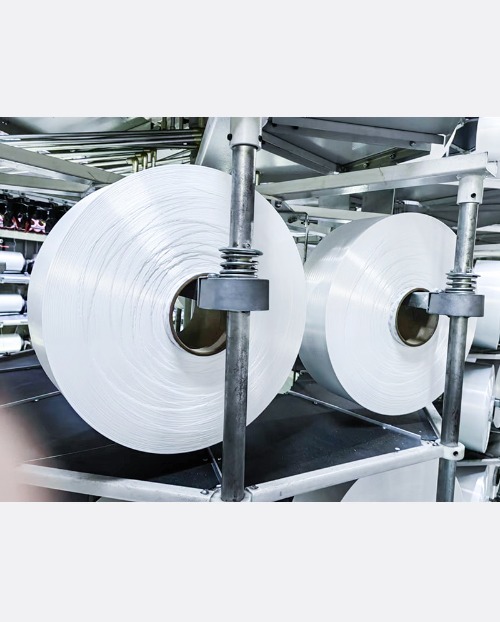 Qu'est-ce que le fil FDY et pourquoi est-il crucial dans la fabrication textile ?